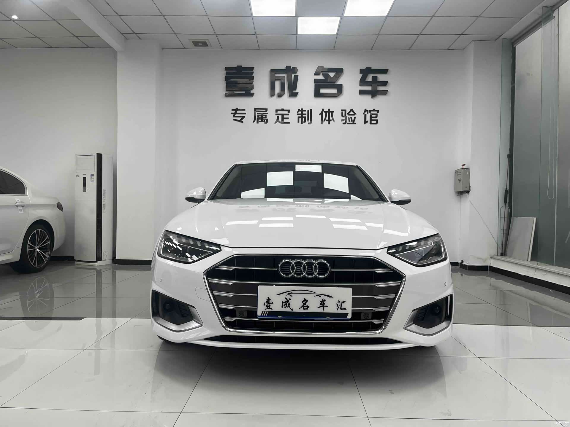 Audi A4L, 2021 2