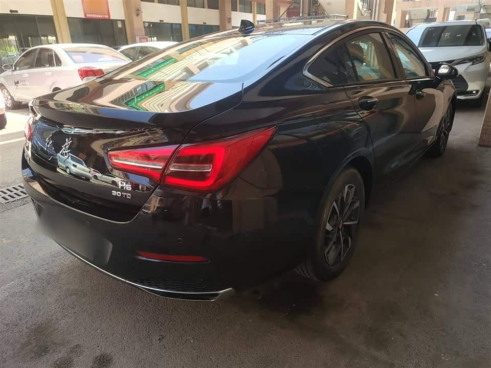 Hongqi H5