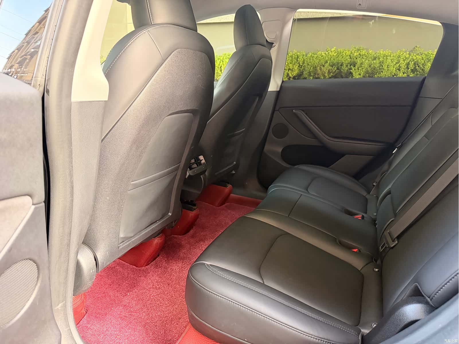 Tesla Model Y, 2023 8