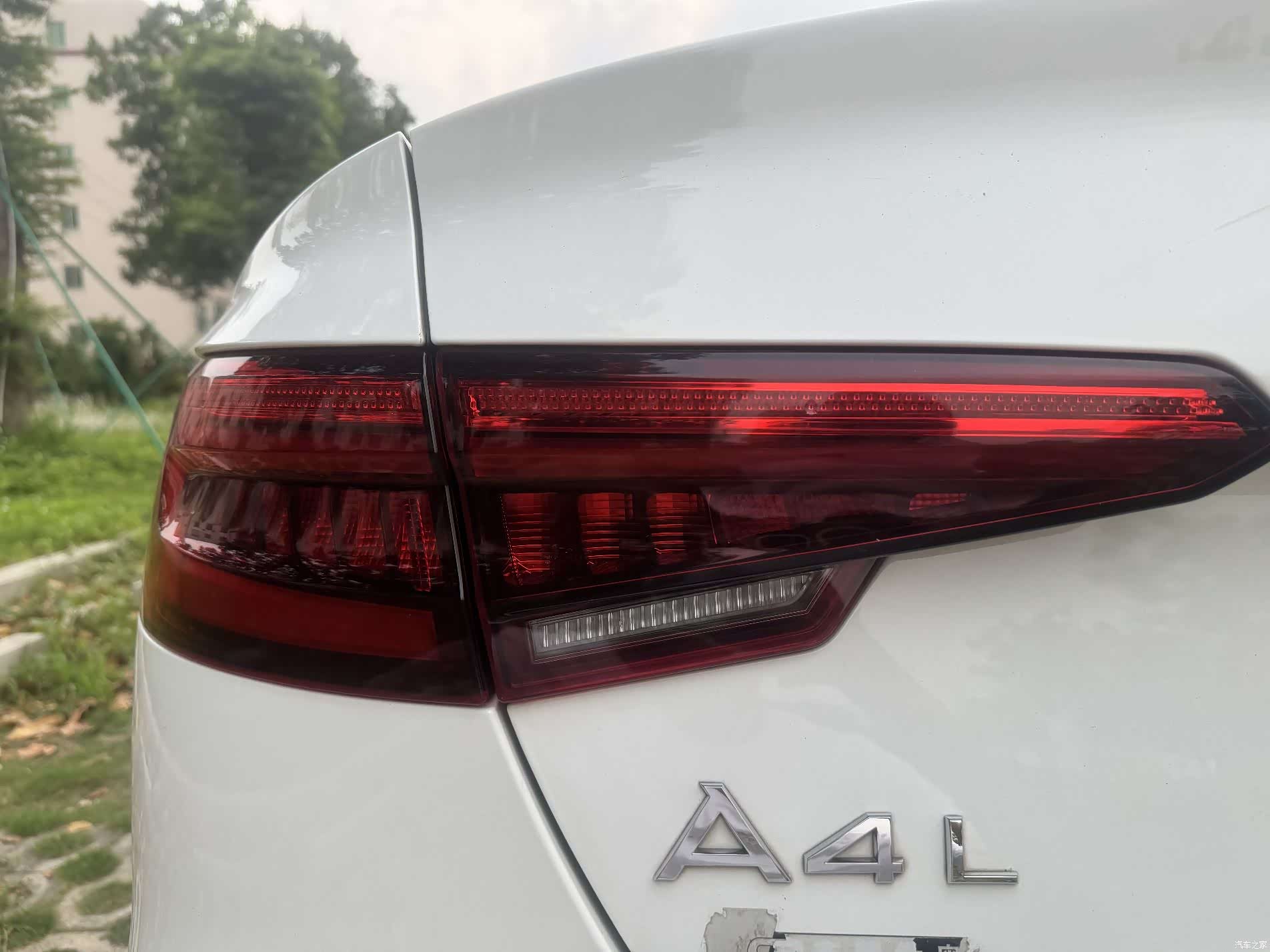 Audi A4L, 2018 13