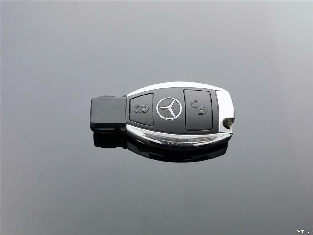 Mercedes-Benz R-Class, 2016 11