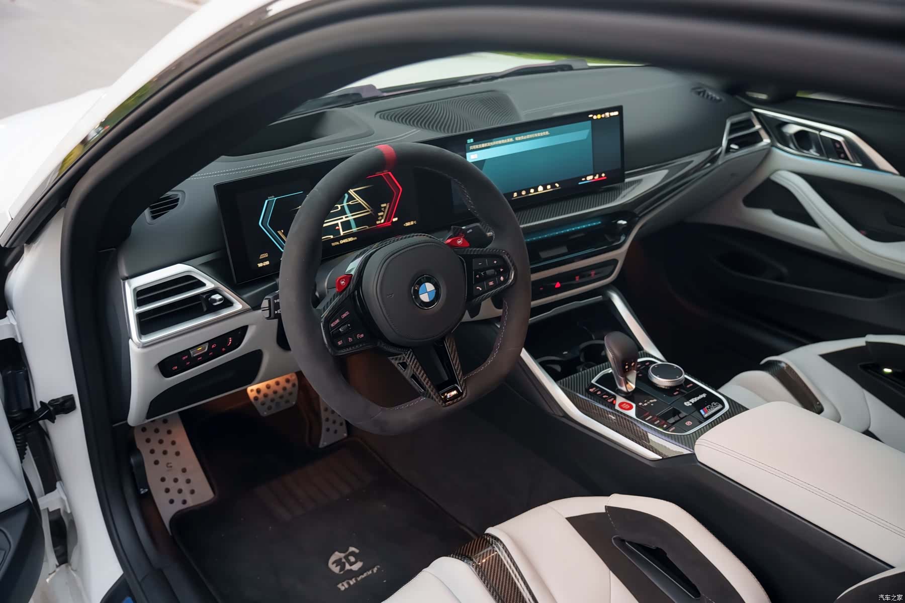 BMW M4, 2025 9