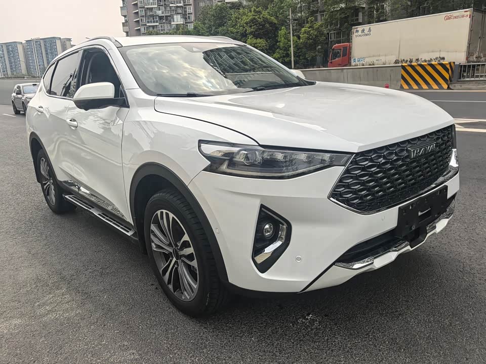 Haval F7