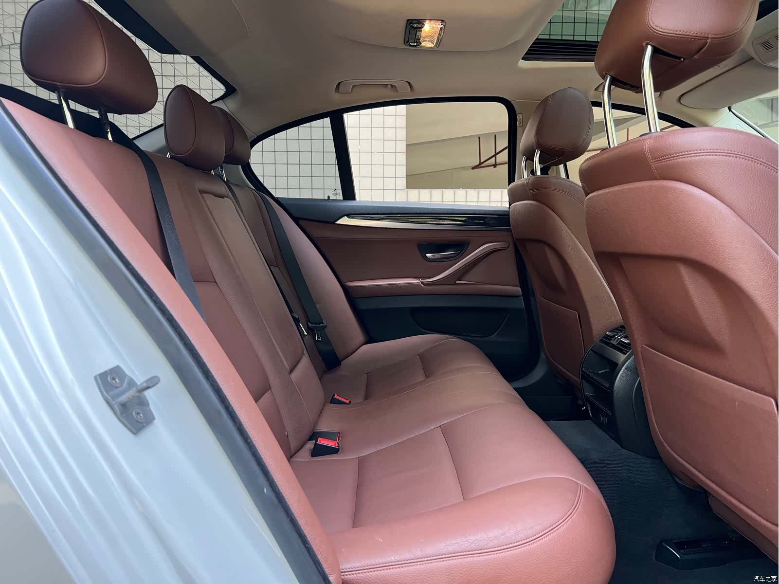 BMW 5 Series, 2016 14