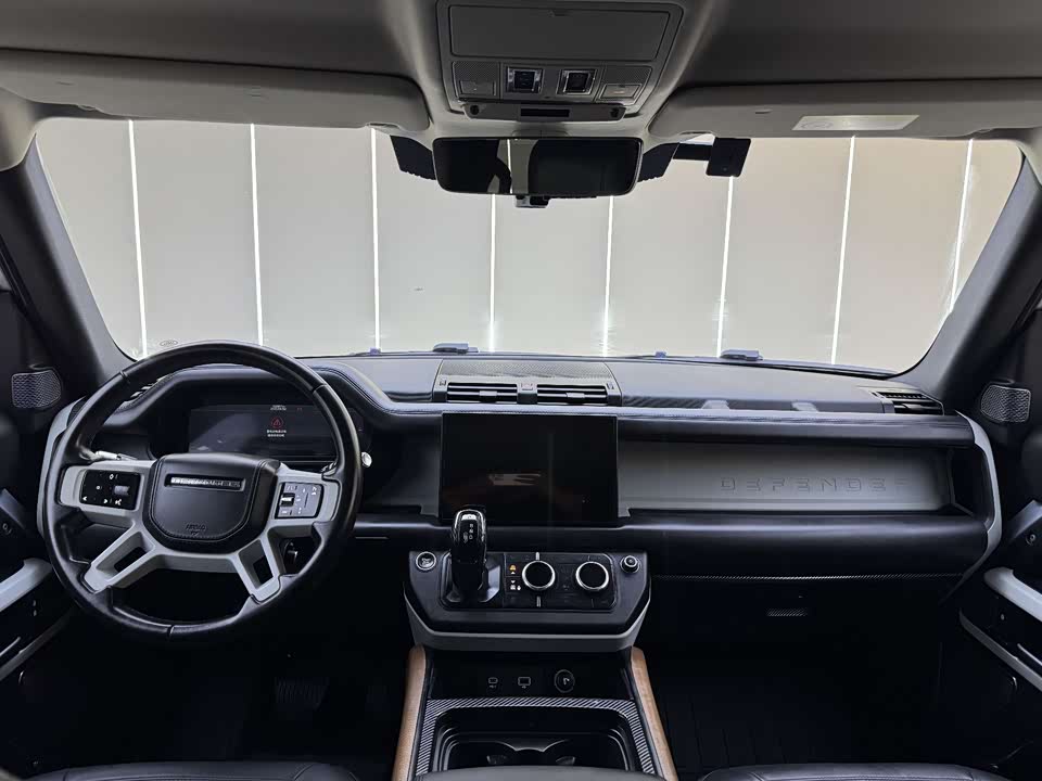 Land Rover guard Land Rover guard