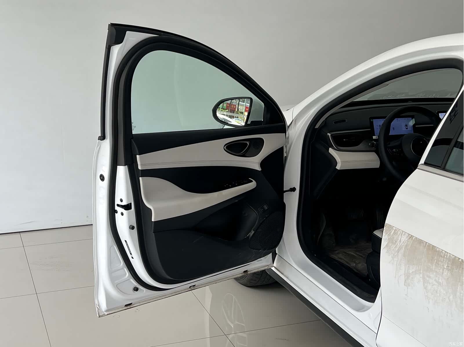 BYD Seal, 2025 13