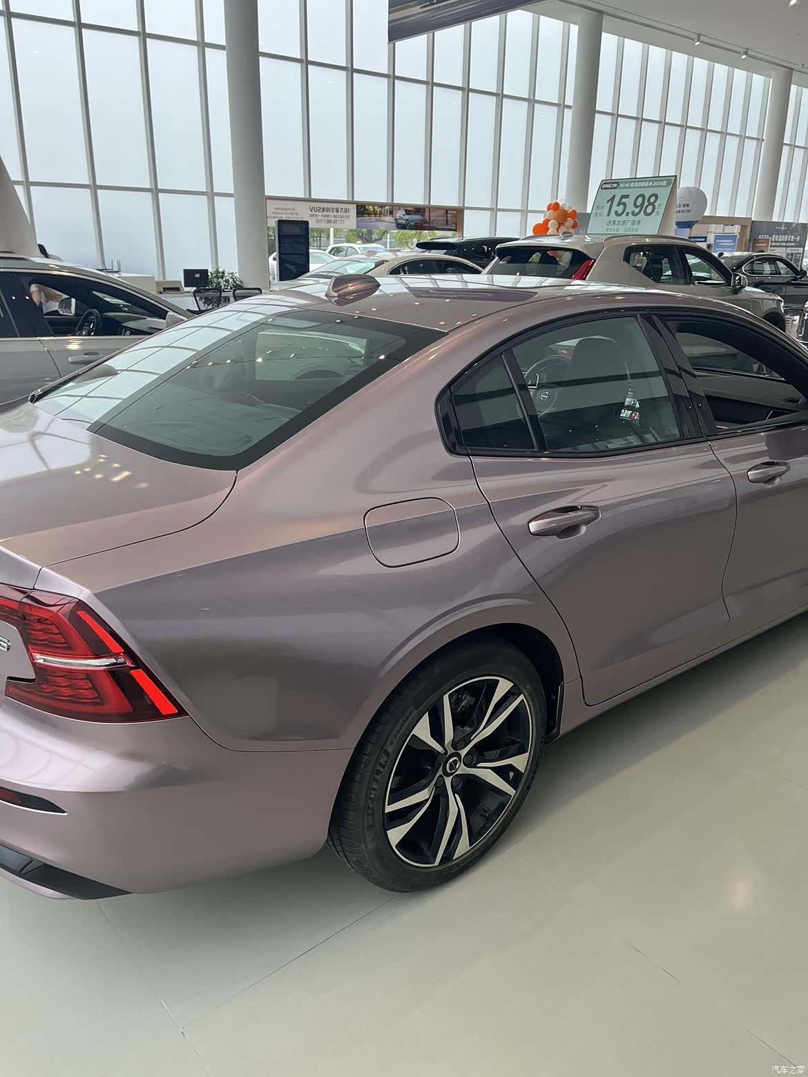 Volvo S60, 2024 8