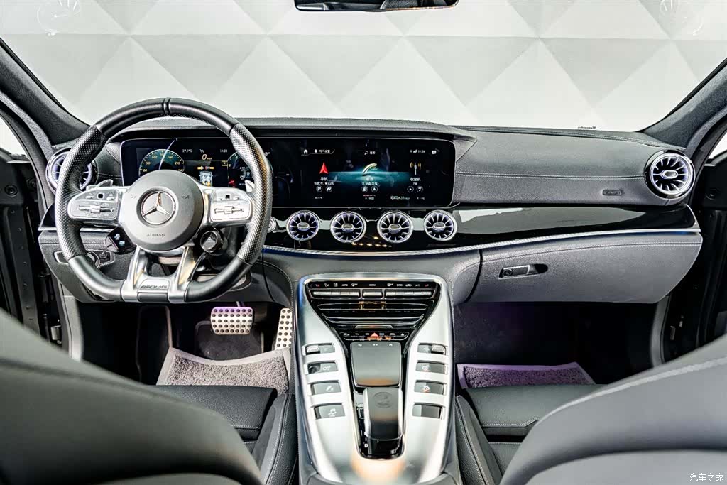 MG AMG, 2021 14