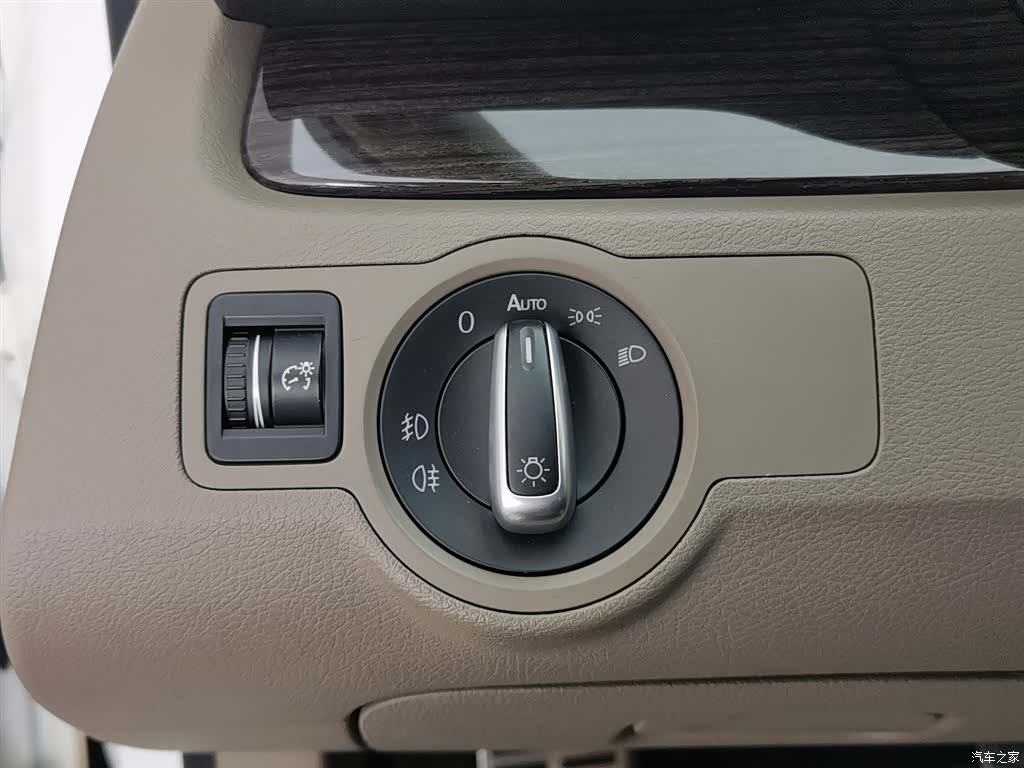 Volkswagen Magotan, 2014 21