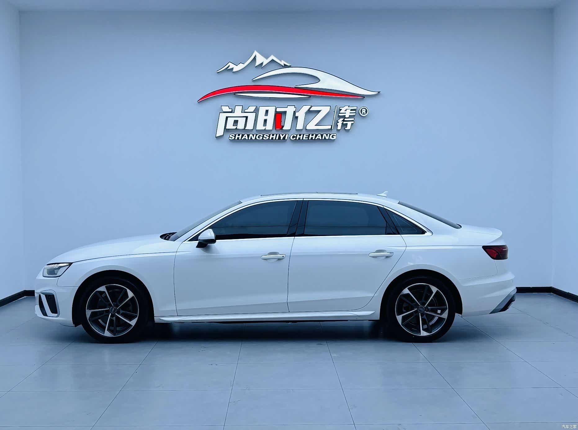 Audi A4L, 2021 8