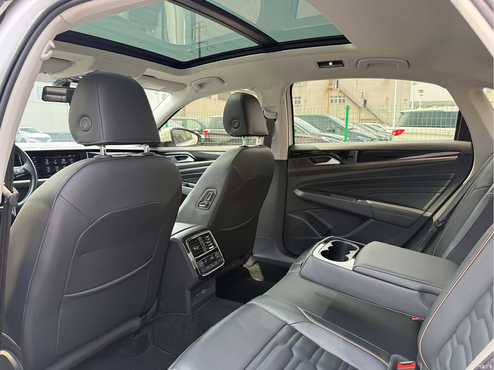 Volkswagen Passat, 2020 21