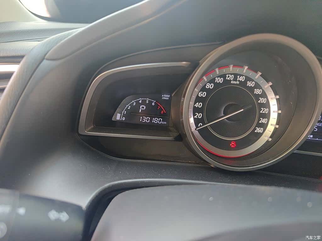 Mazda Mazda3, 2016 все фото