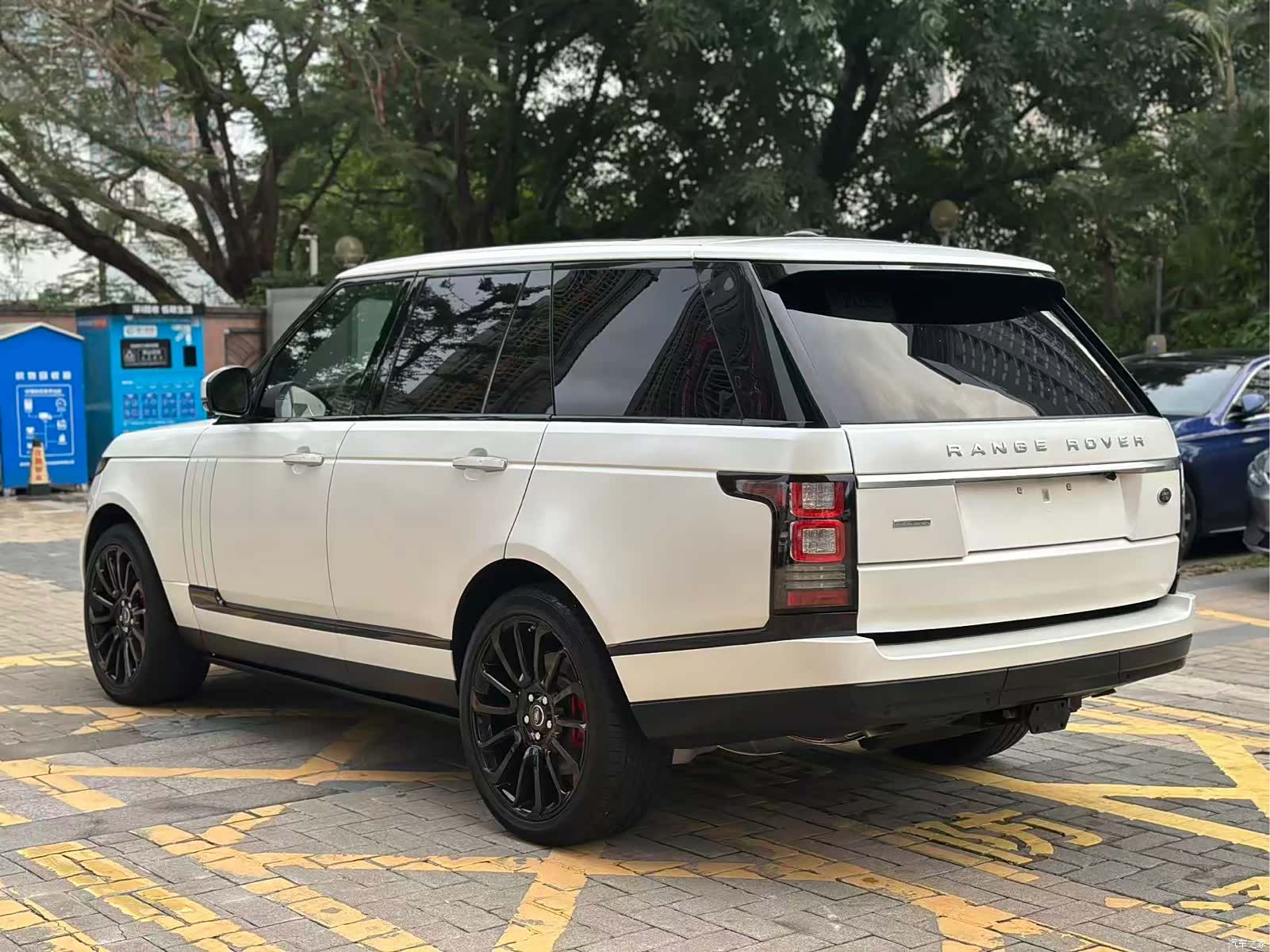 Land Rover Range Rover, 2014 9