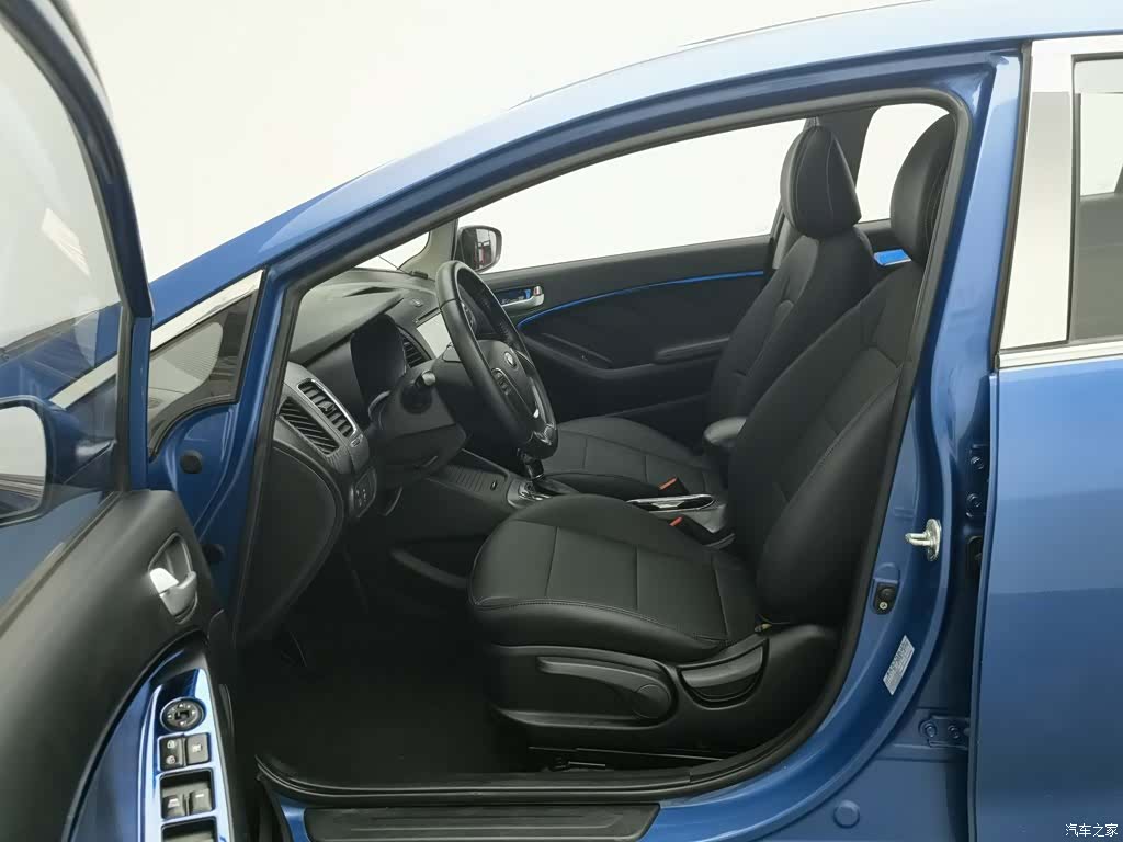 Kia K3, 2016 10
