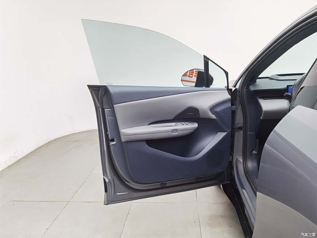 Lynk & Co 02, 2024 8