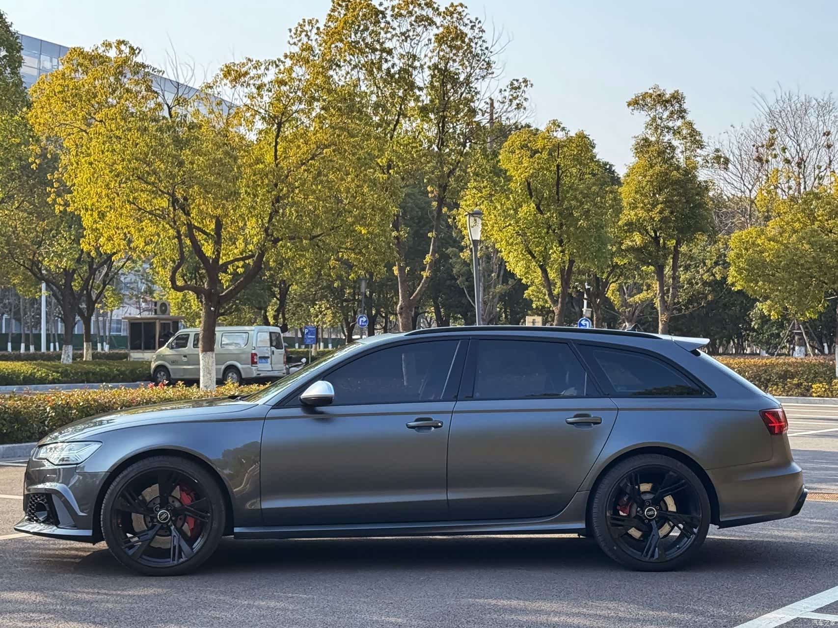 Audi RS, 2019 4