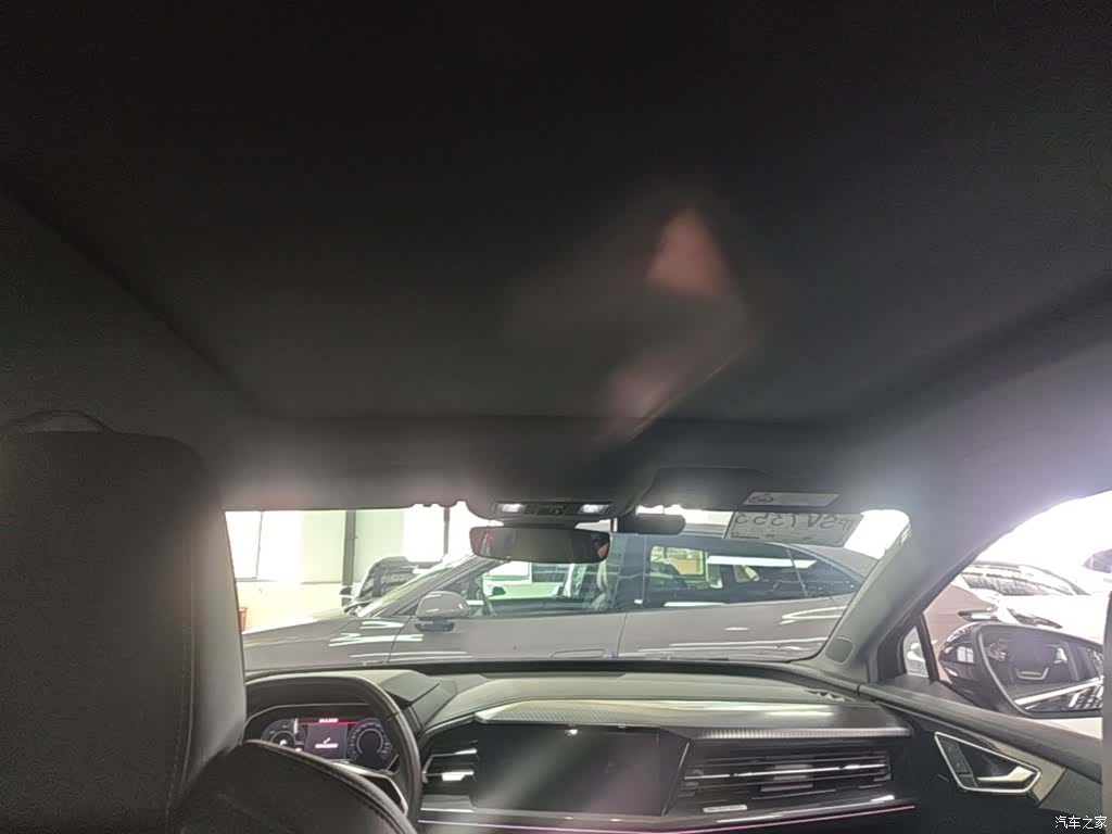 Audi Q4 e-tron, 2023 18
