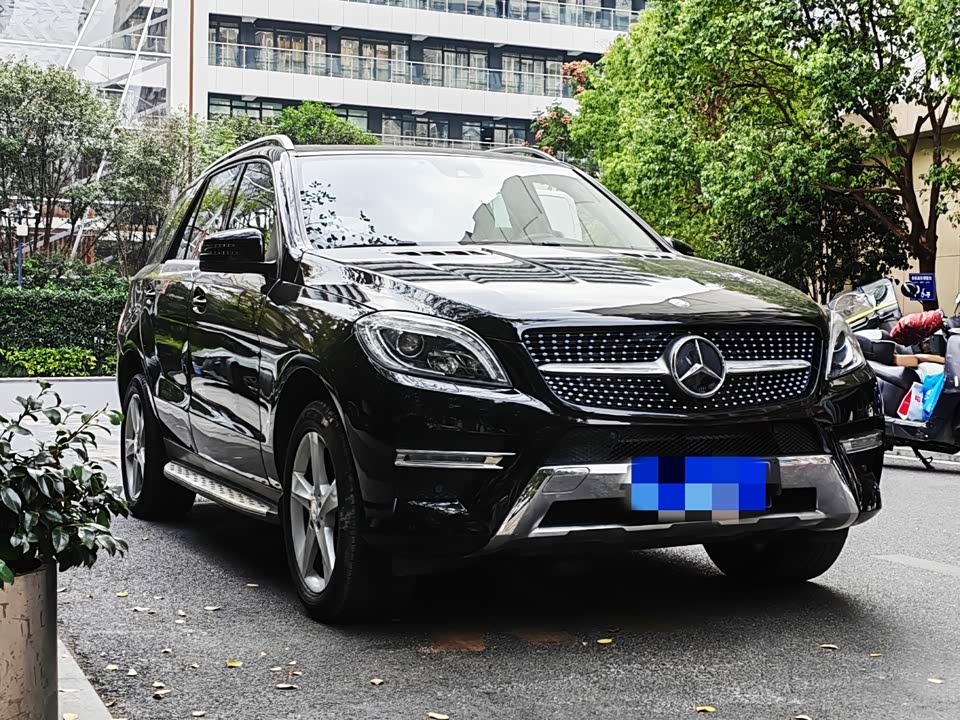 Mercedes-Benz M class