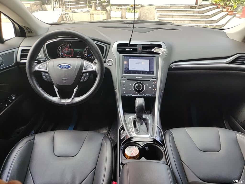 Ford Mondeo, 2017 10