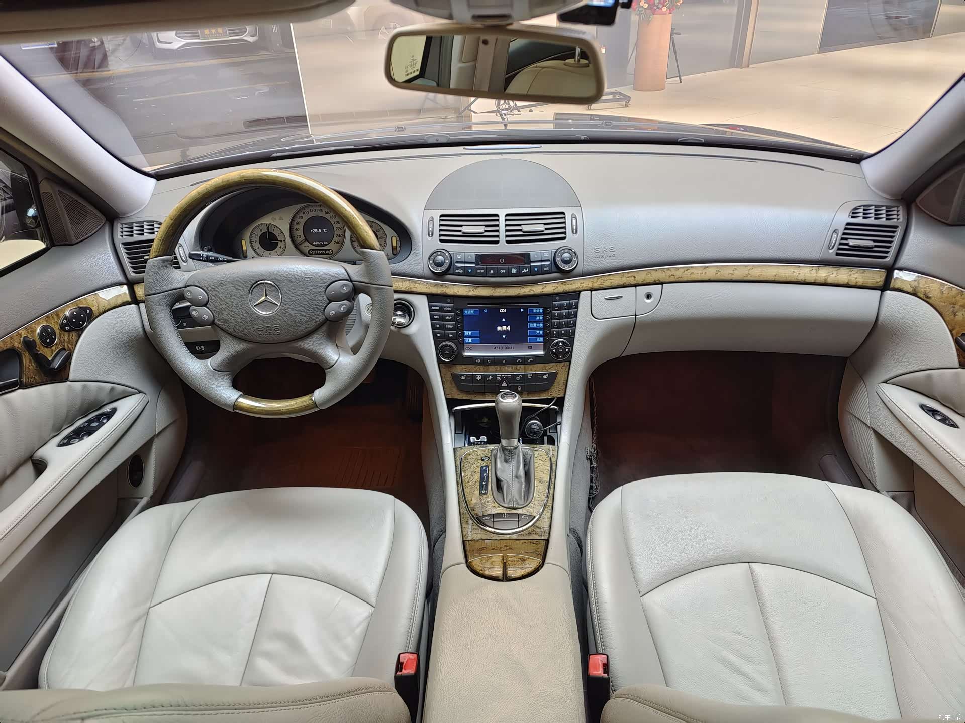 Mercedes-Benz E-Class, 2008 12