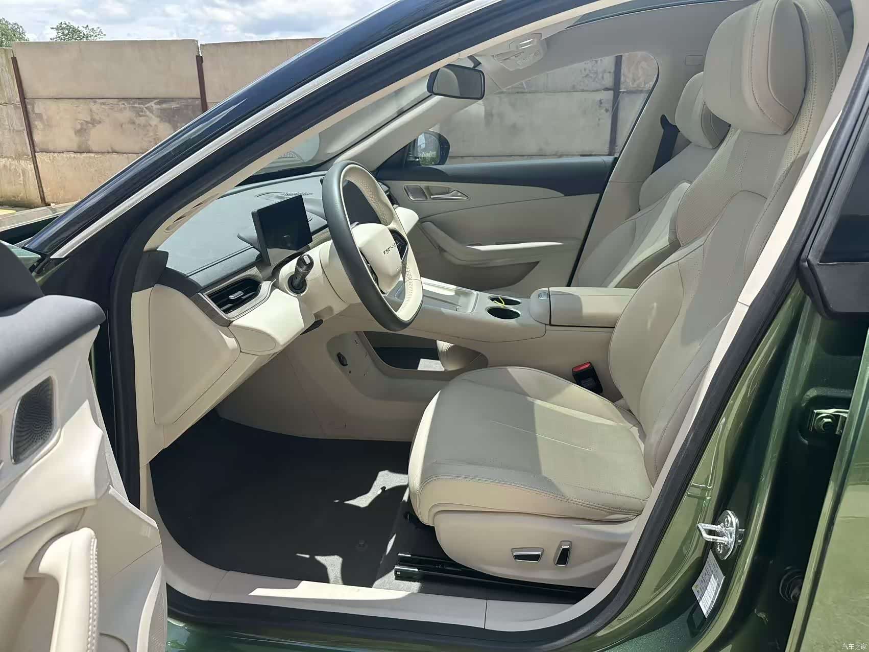 DongFeng S7, 2025 11