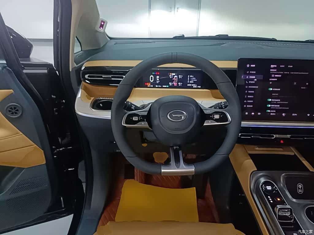 Trumpchi E8, 2024 11