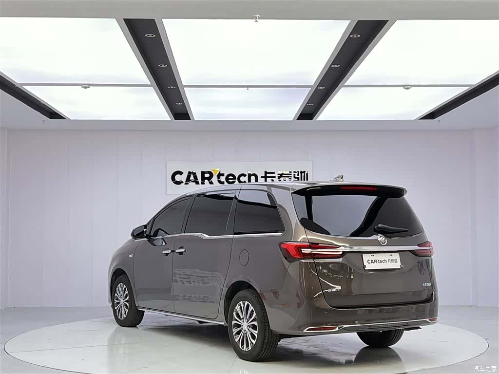 Buick GL8, 2025 7