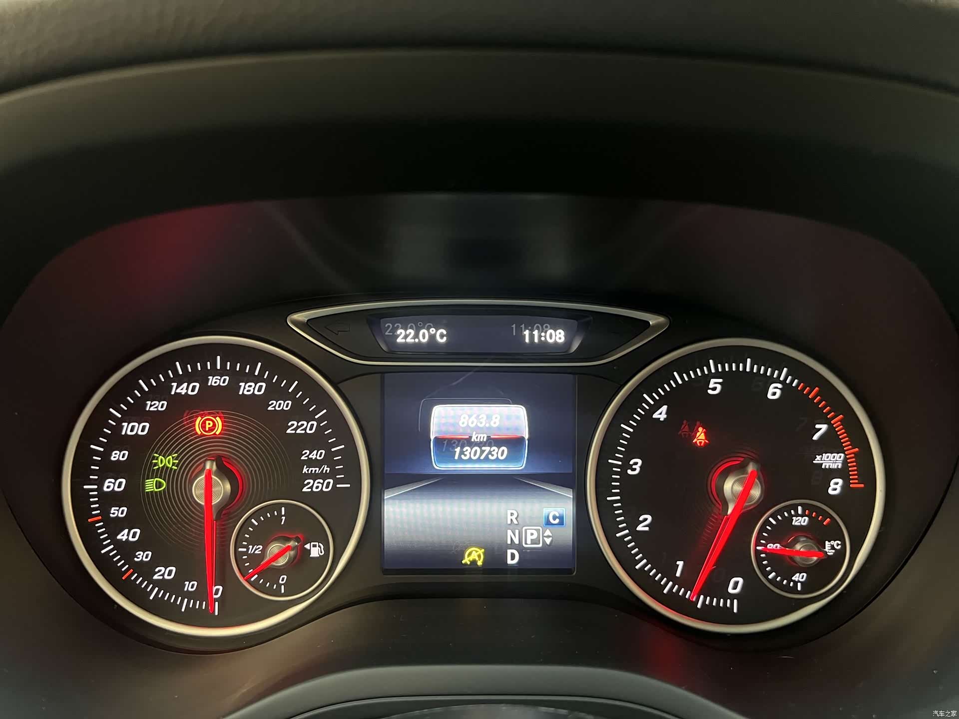 Mercedes-Benz B-Class, 2018 14
