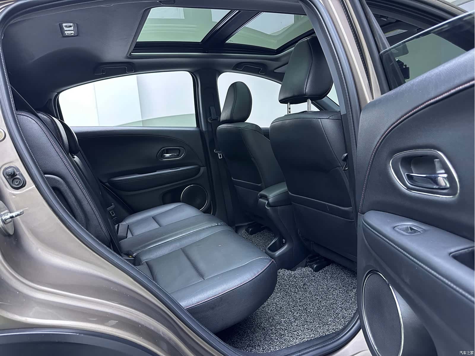 Honda XR-V, 2015 13