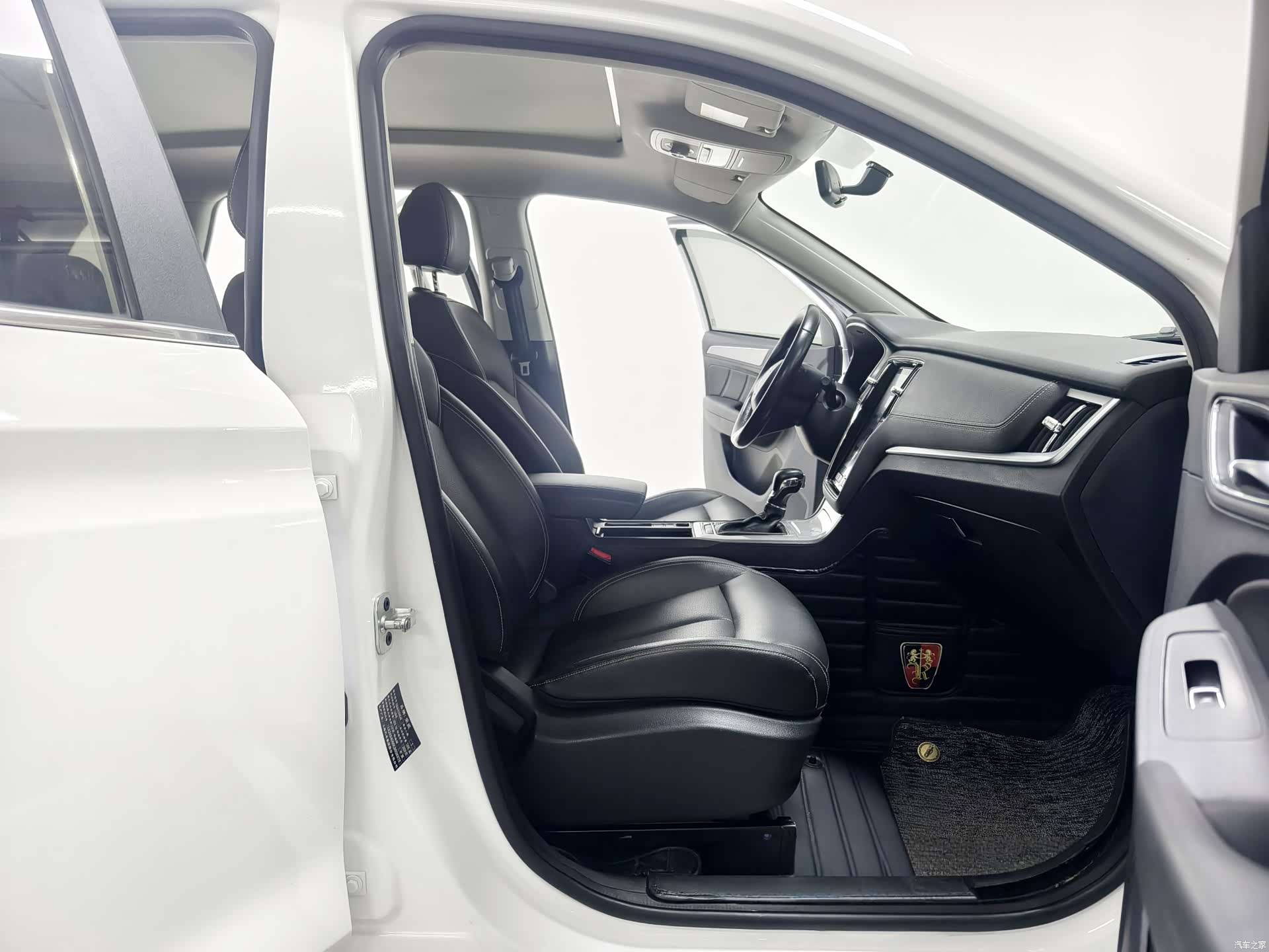 Roewe RX5, 2020 14