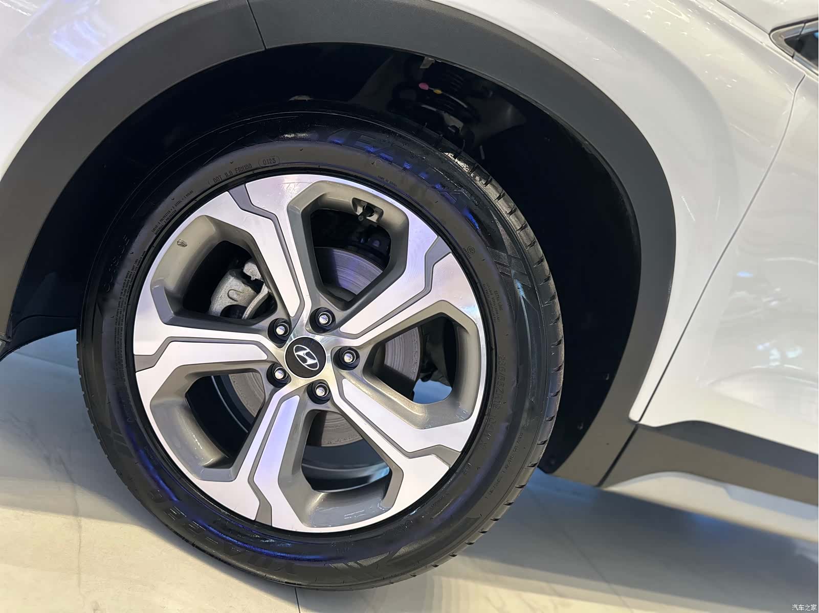 Hyundai Santa Fe, 2023 4