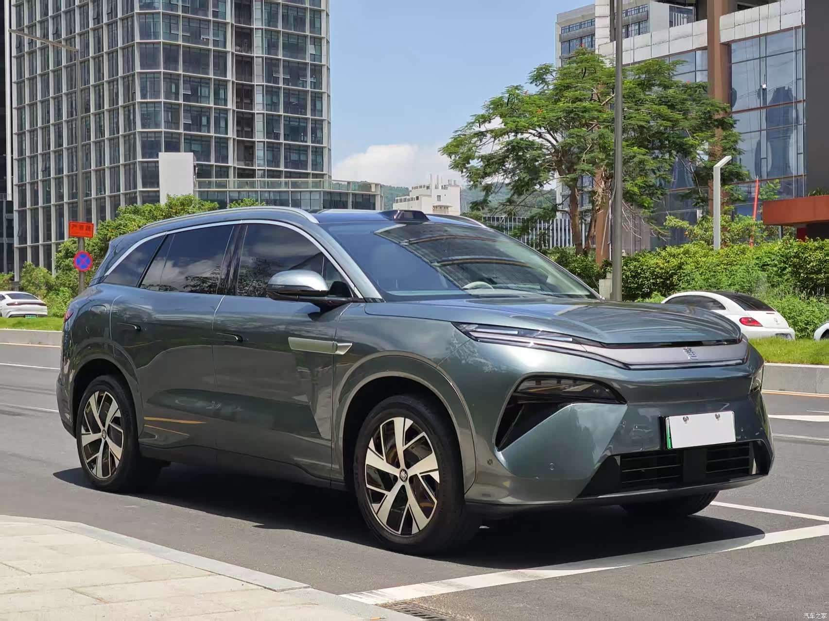 BYD Tang, 2025 3