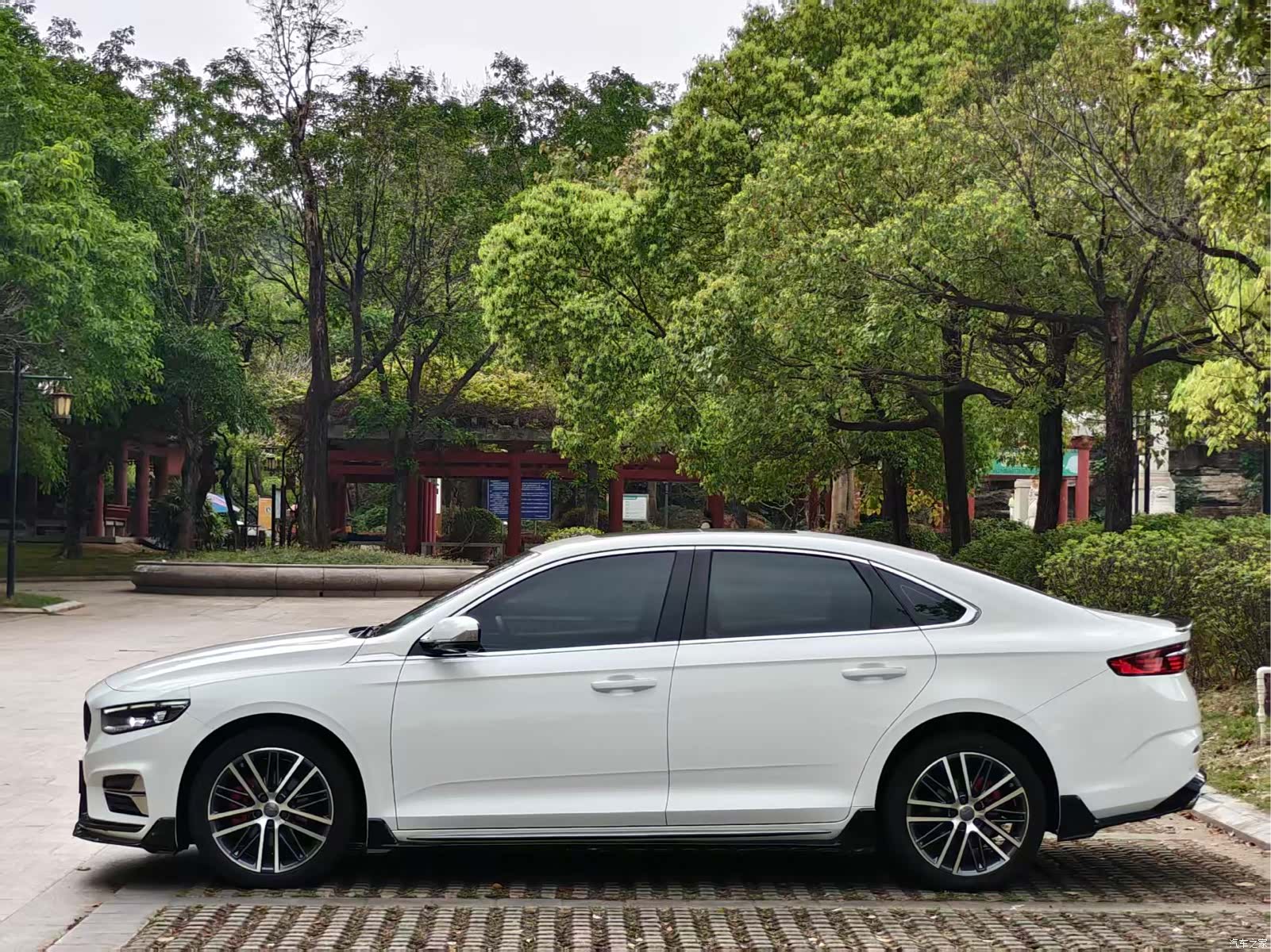 Geely Preface, 2024 19