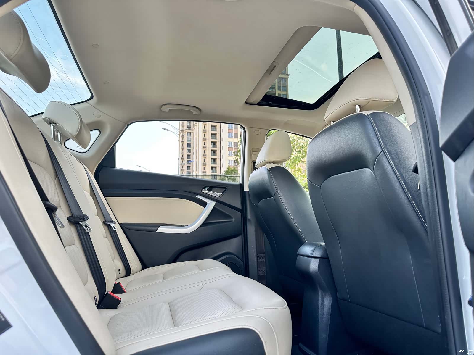 Changan V7, 2015 24