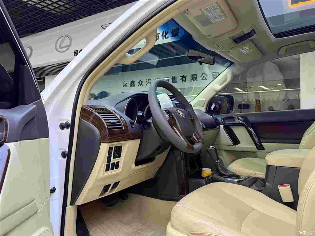 Toyota Prado, 2015 4