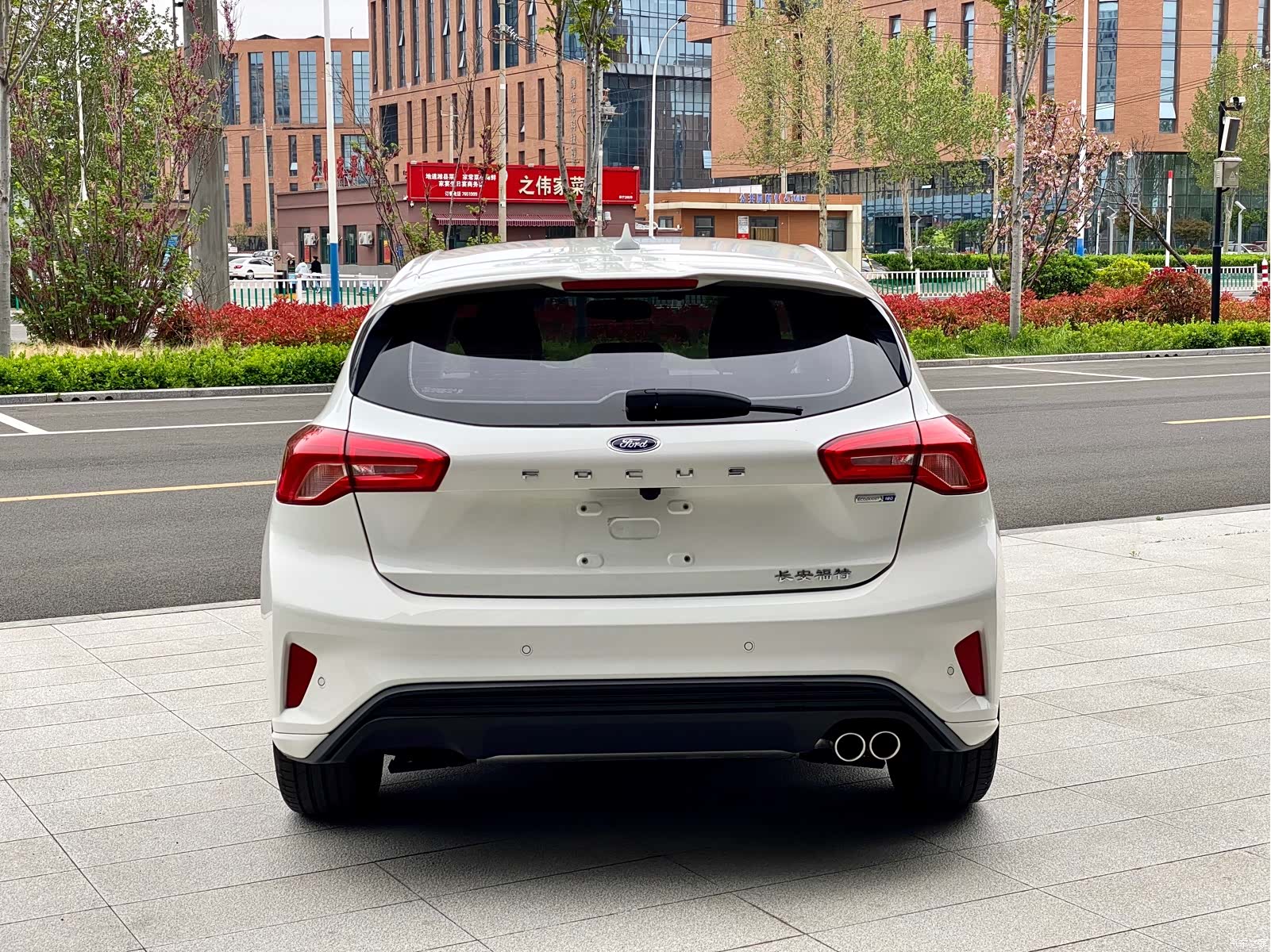 Ford Focus, 2022 8