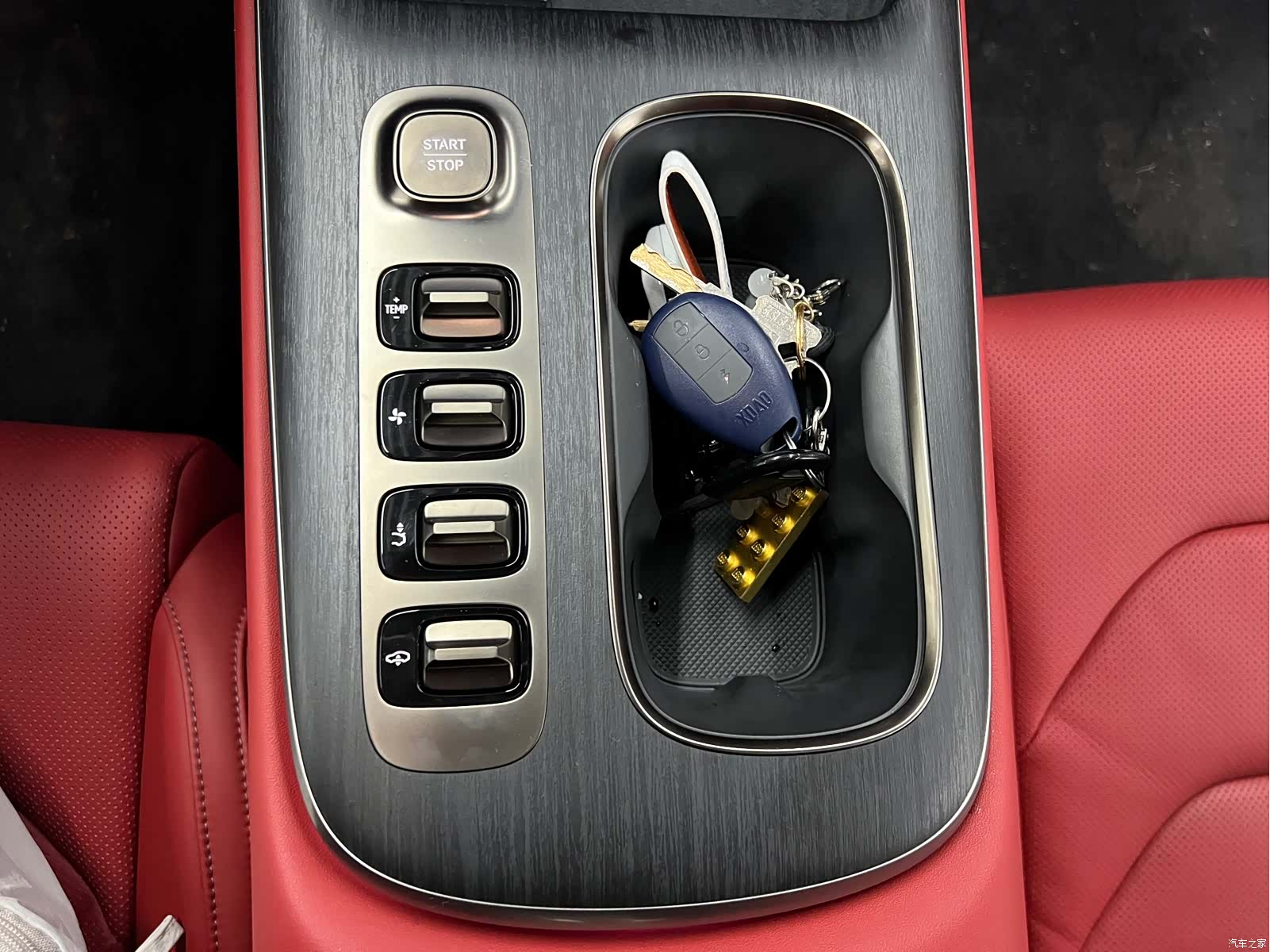 Xiaomi SU7, 2024 8