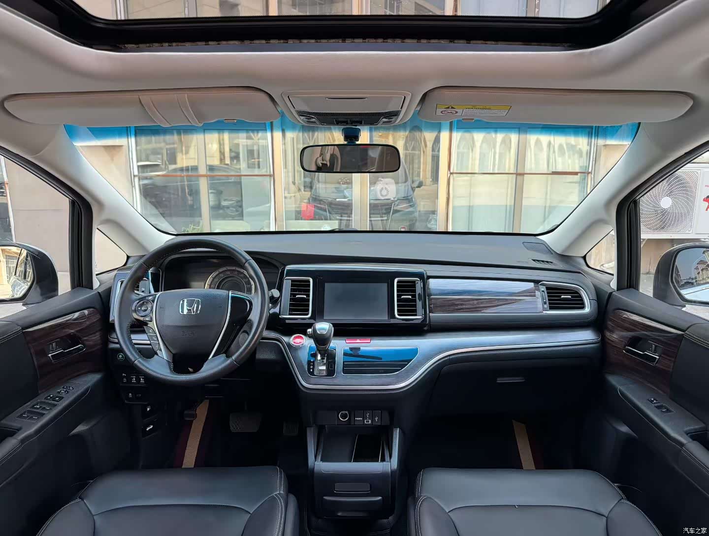 Honda Elysion, 2017 2