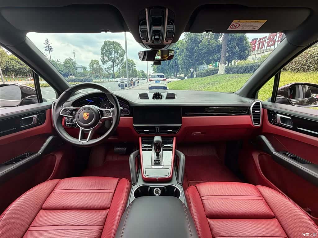 Porsche Cayenne, 2020 11