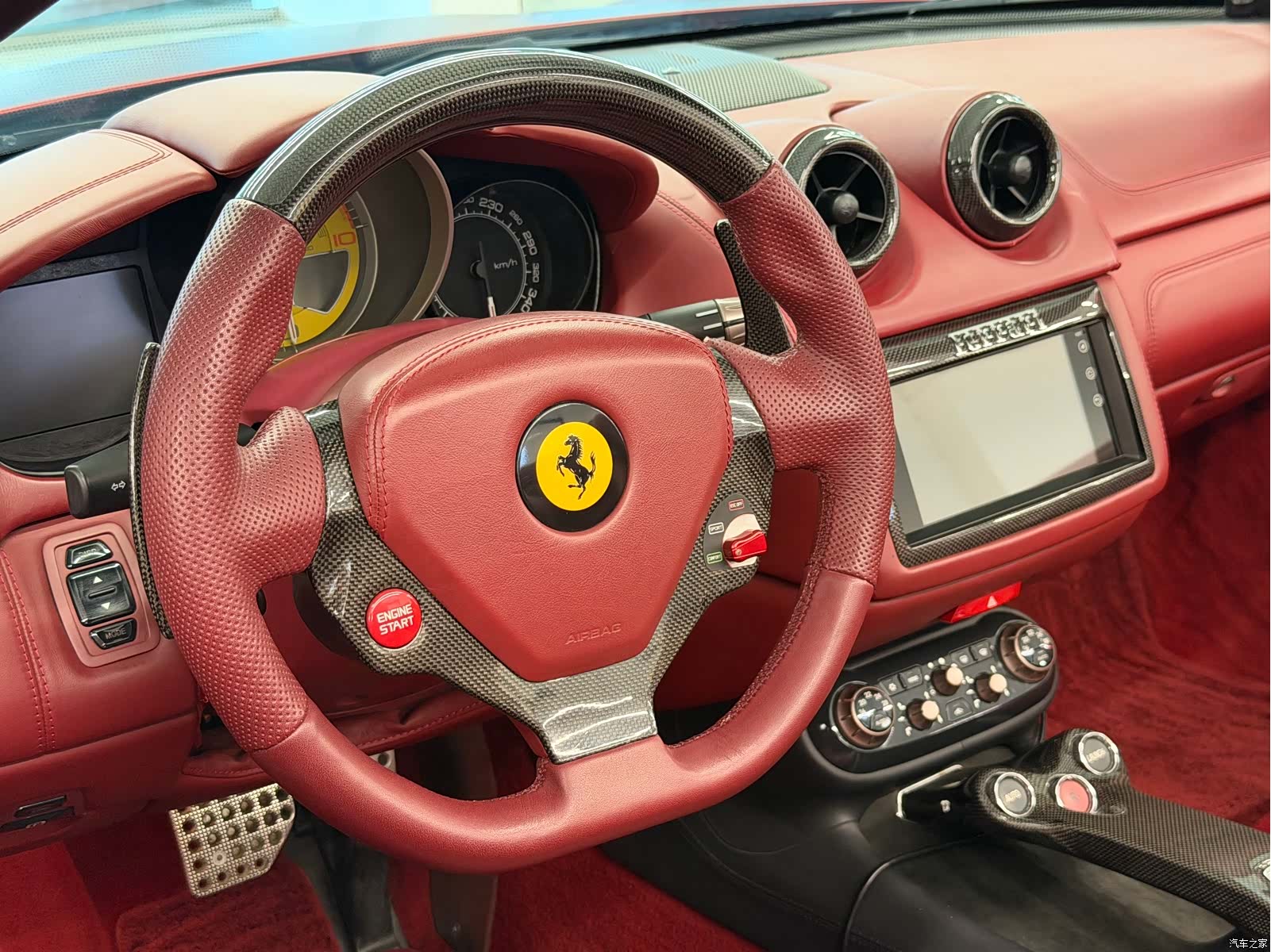Ferrari California, 2013 4