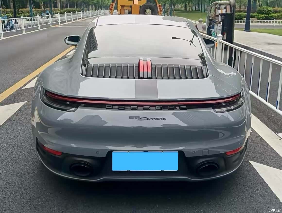 Porsche 911, 2023 17
