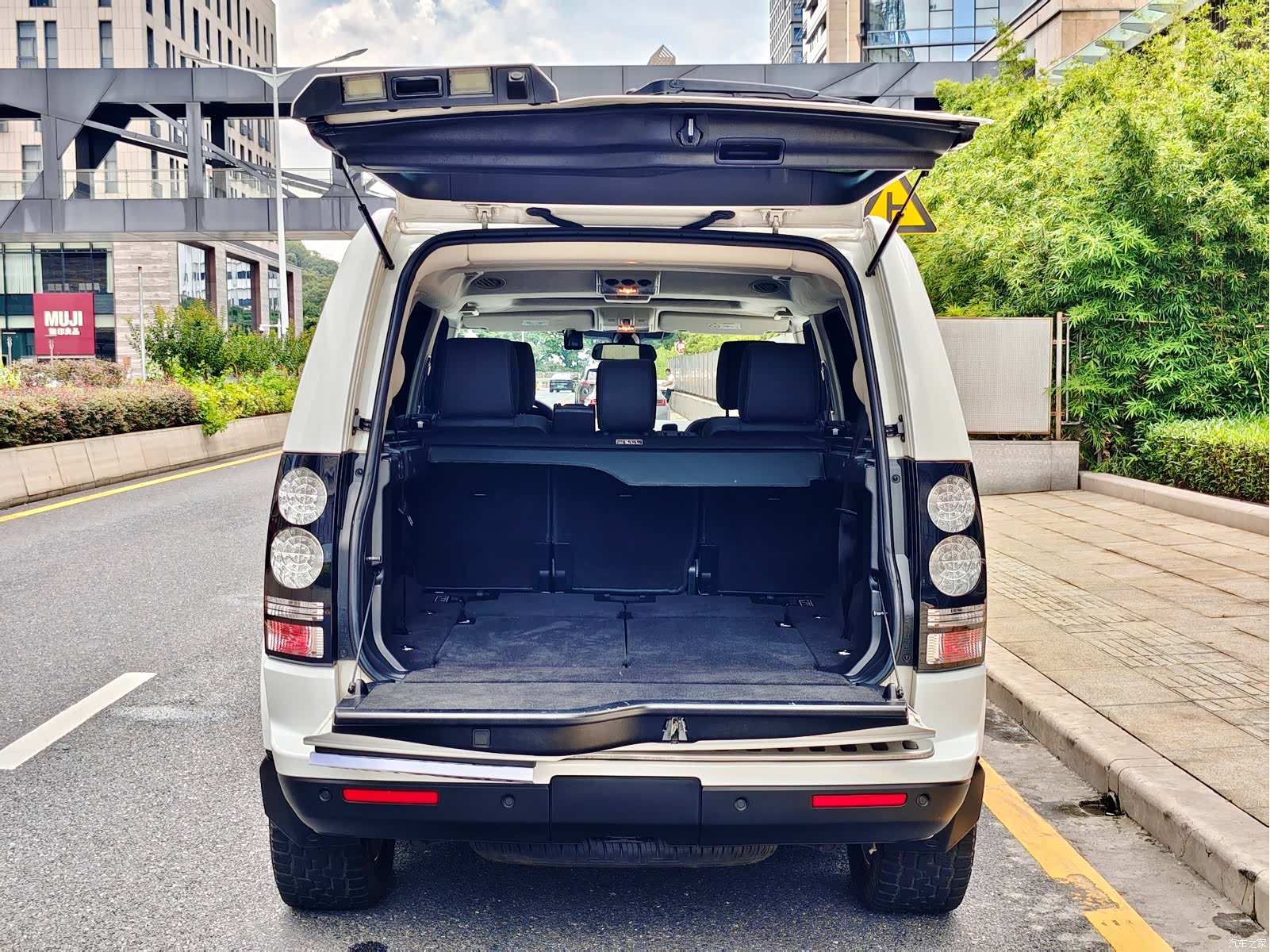 Land Rover Discovery, 2014 10