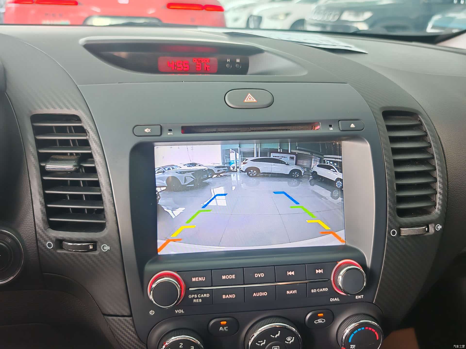Kia K3, 2014 9