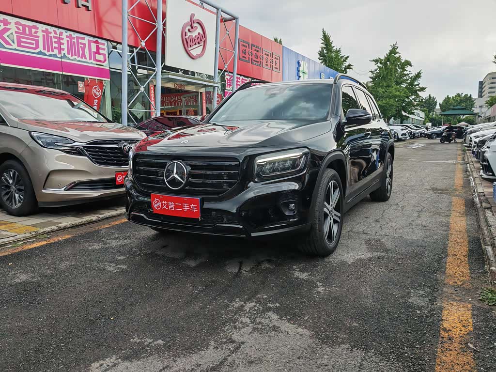 Mercedes-Benz GLB