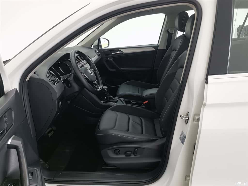 Volkswagen Tiguan L, 2018 10