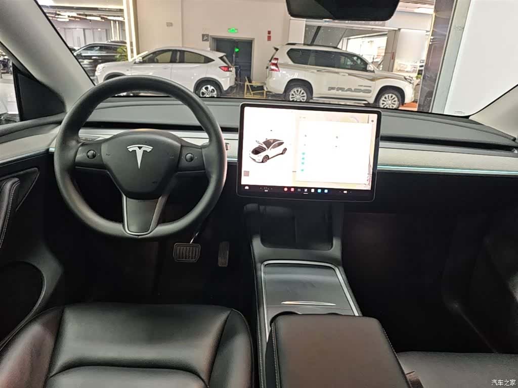 Tesla Model Y, 2024 10