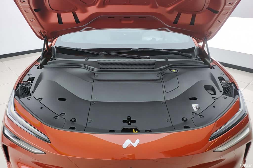NIO L60, 2025 10