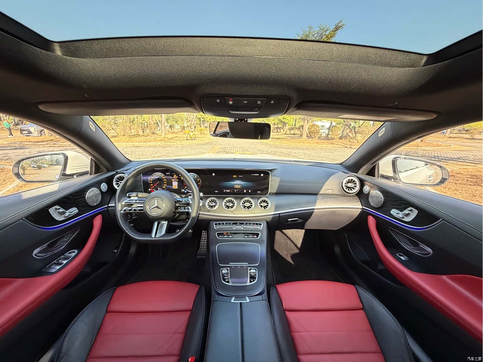 Mercedes-Benz E-Class, 2023 все фото