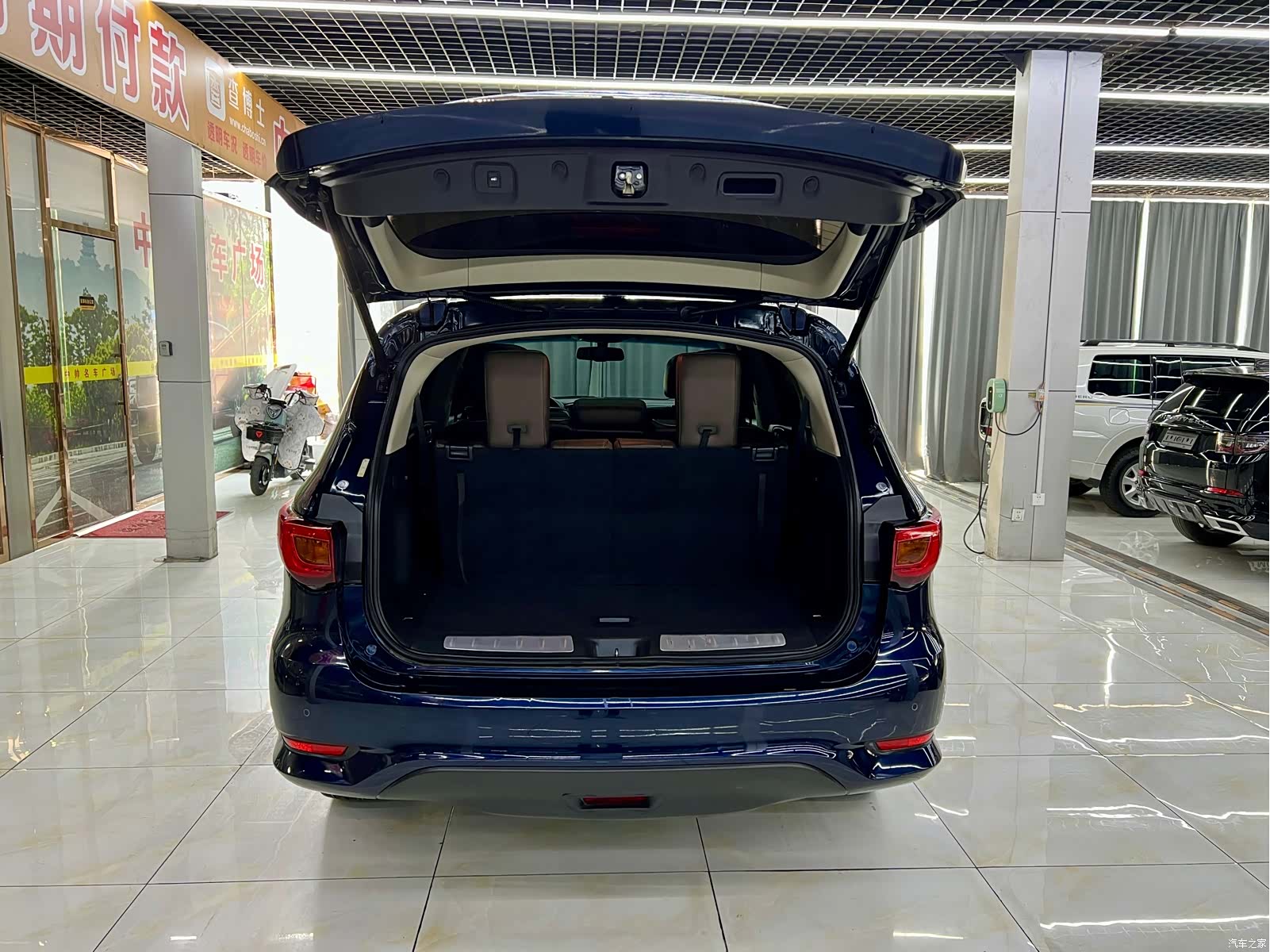 Infiniti QX60, 2018 8
