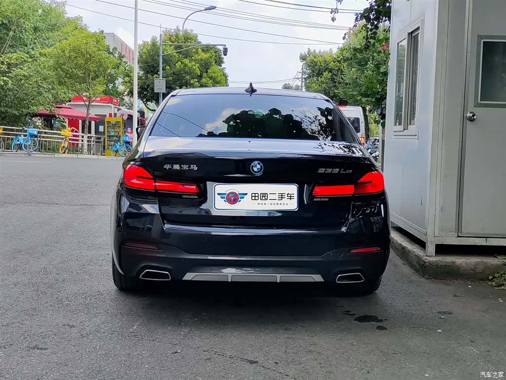 BMW 5 Series, 2021 все фото